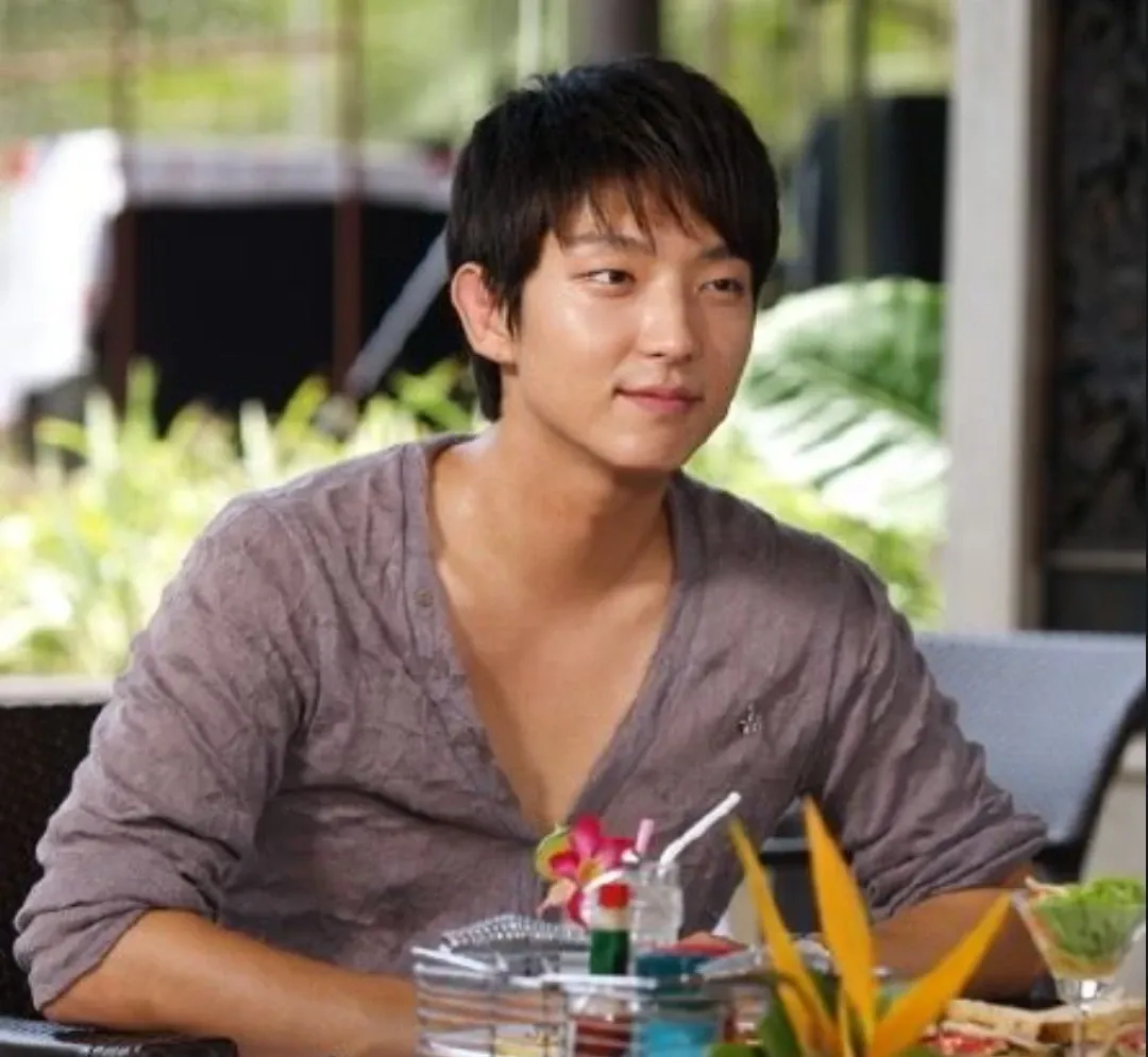 이준기 최근 활동샷