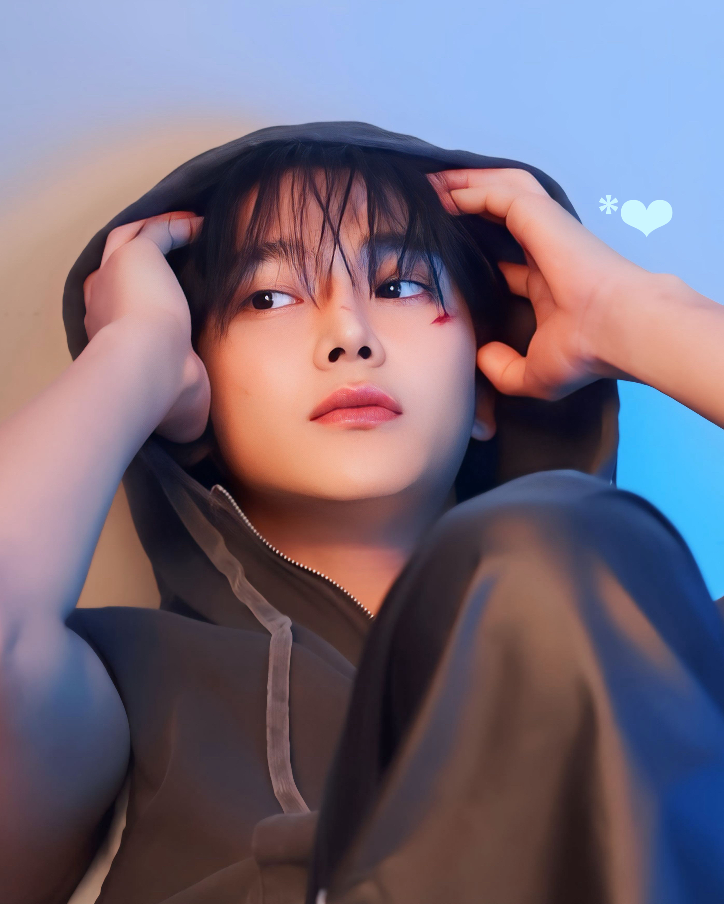 로운의 최신 사진