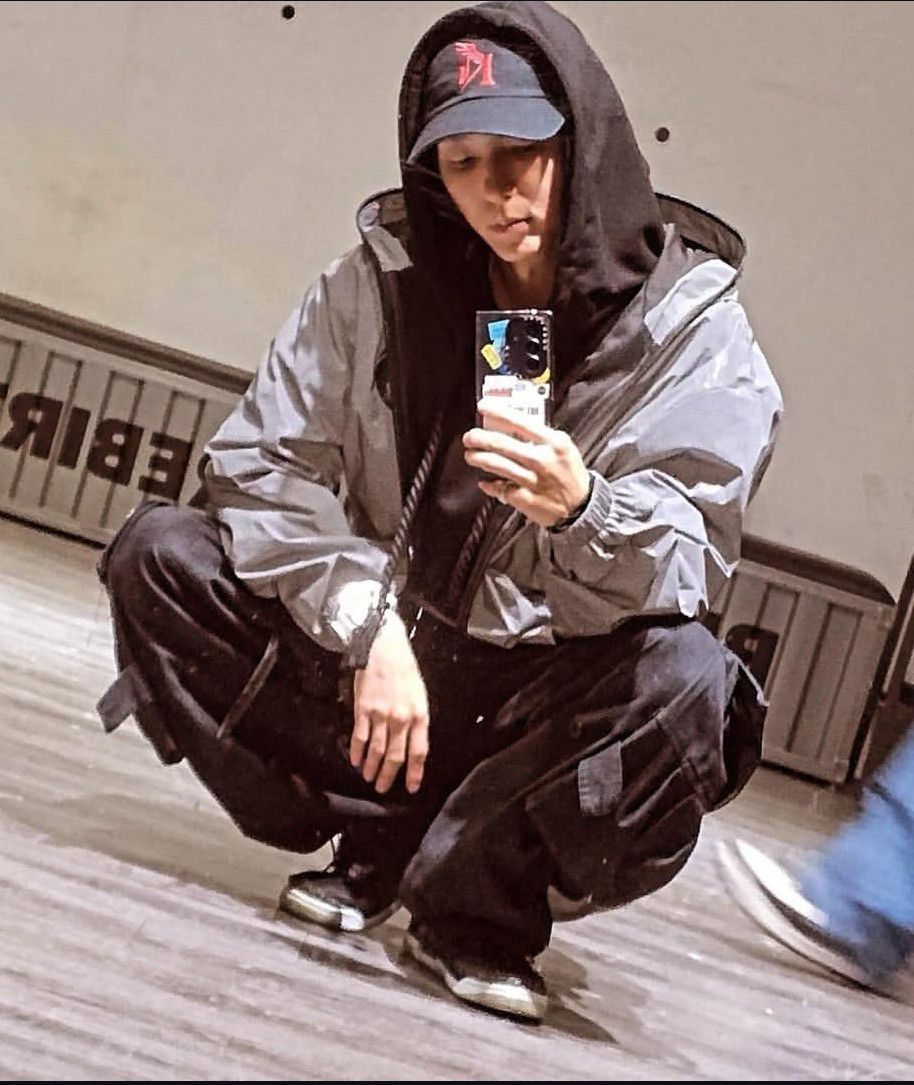 Momen yang diabadikan oleh penggemar Lee Joongi