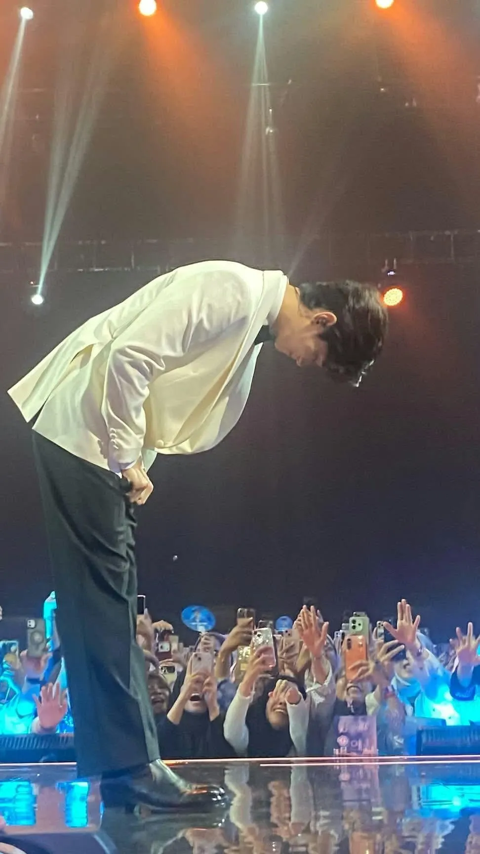 A moment captured by a fan of Kim Soohyun