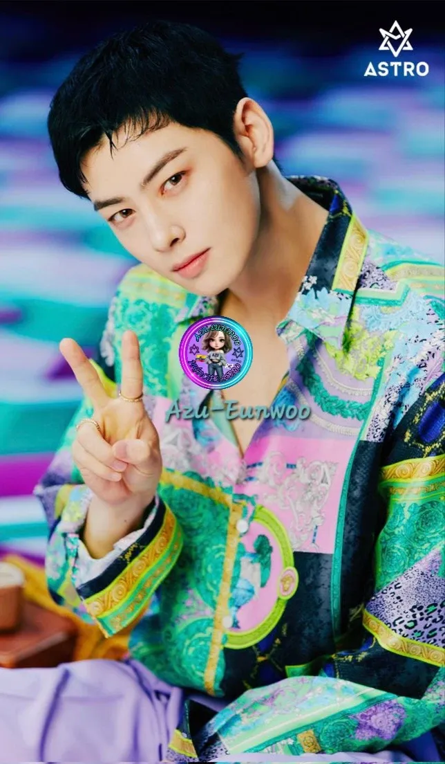 Recent activity shot of Cha Eunwoo