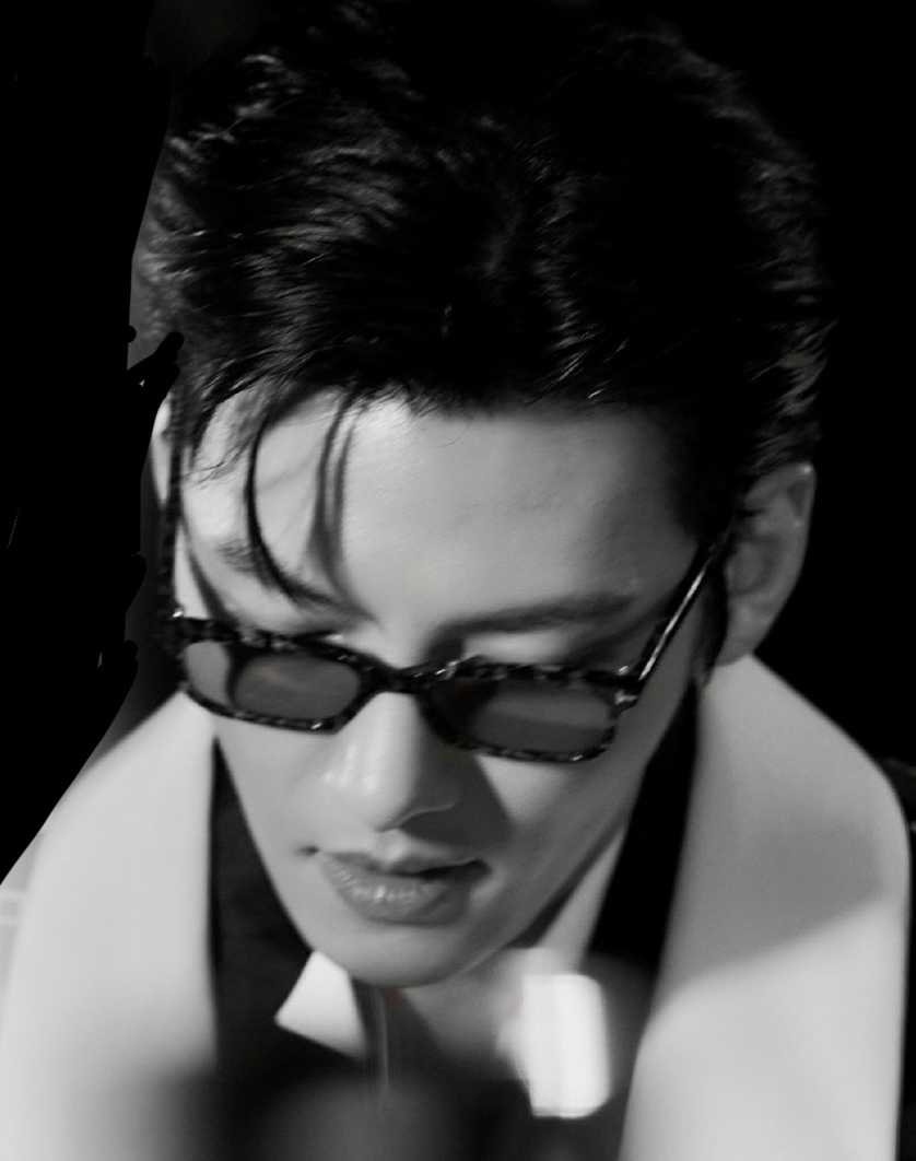 Behind-the-scenes cut of Ji Changwook