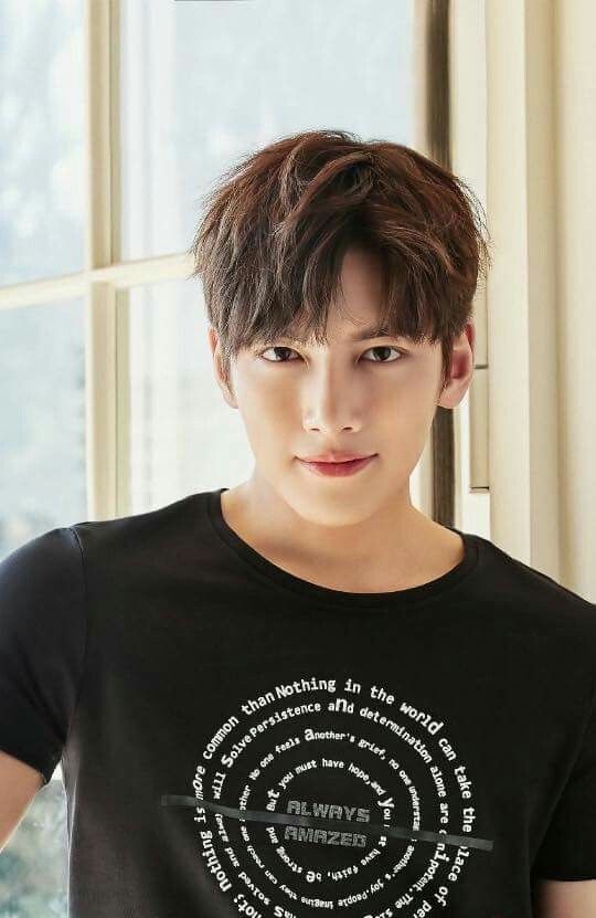 A moment captured by a fan of Ji Changwook