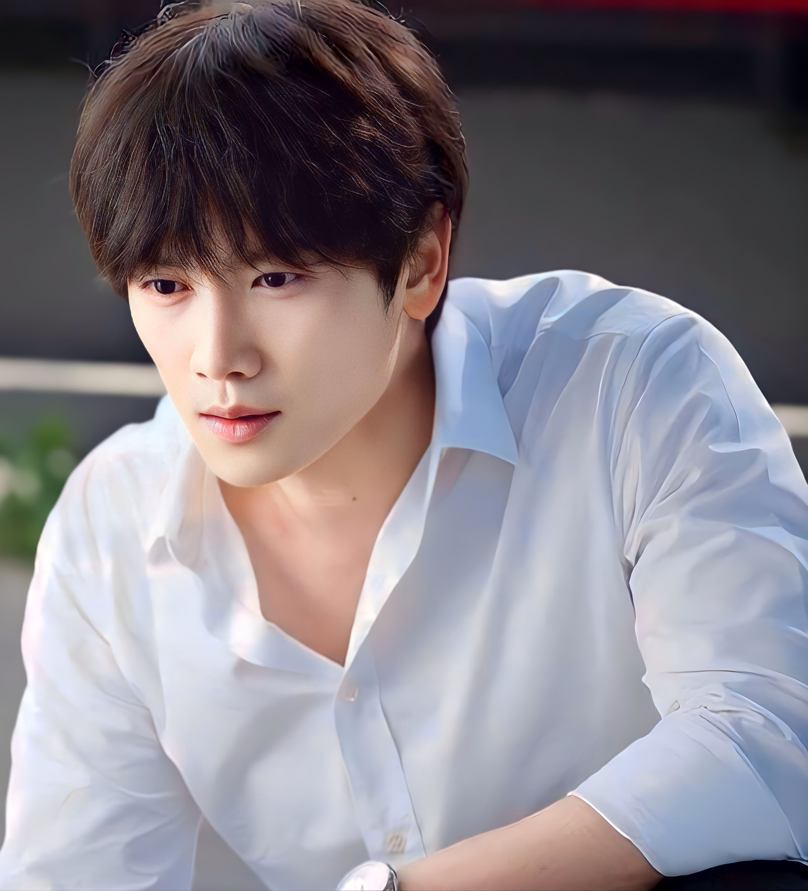 Recent activity shot of Ji Sung