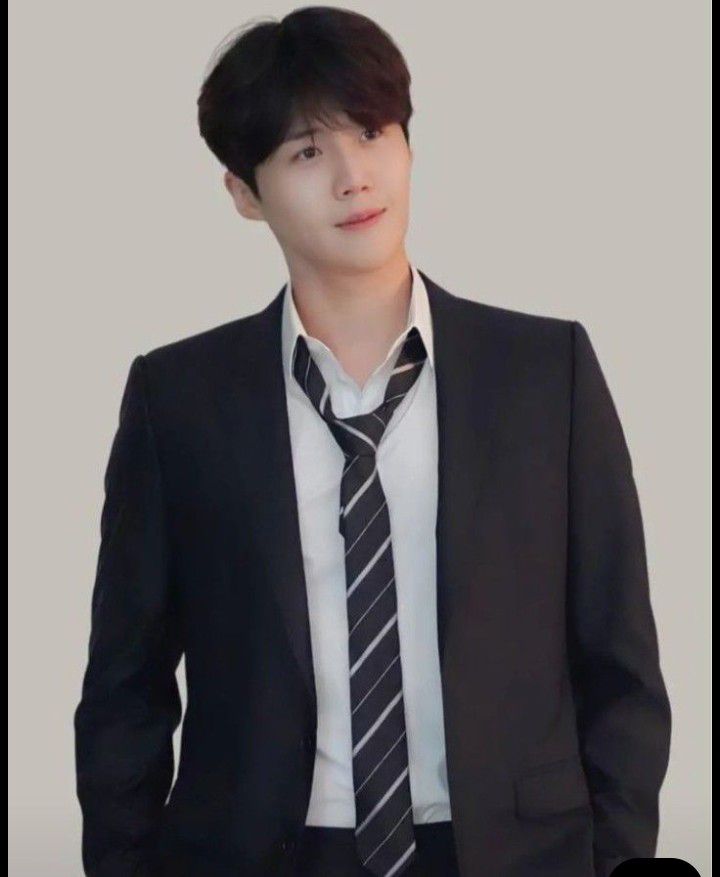 Behind-the-scenes cut of Kim Seonho