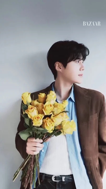 Momen yang diabadikan oleh penggemar Kim Seonho