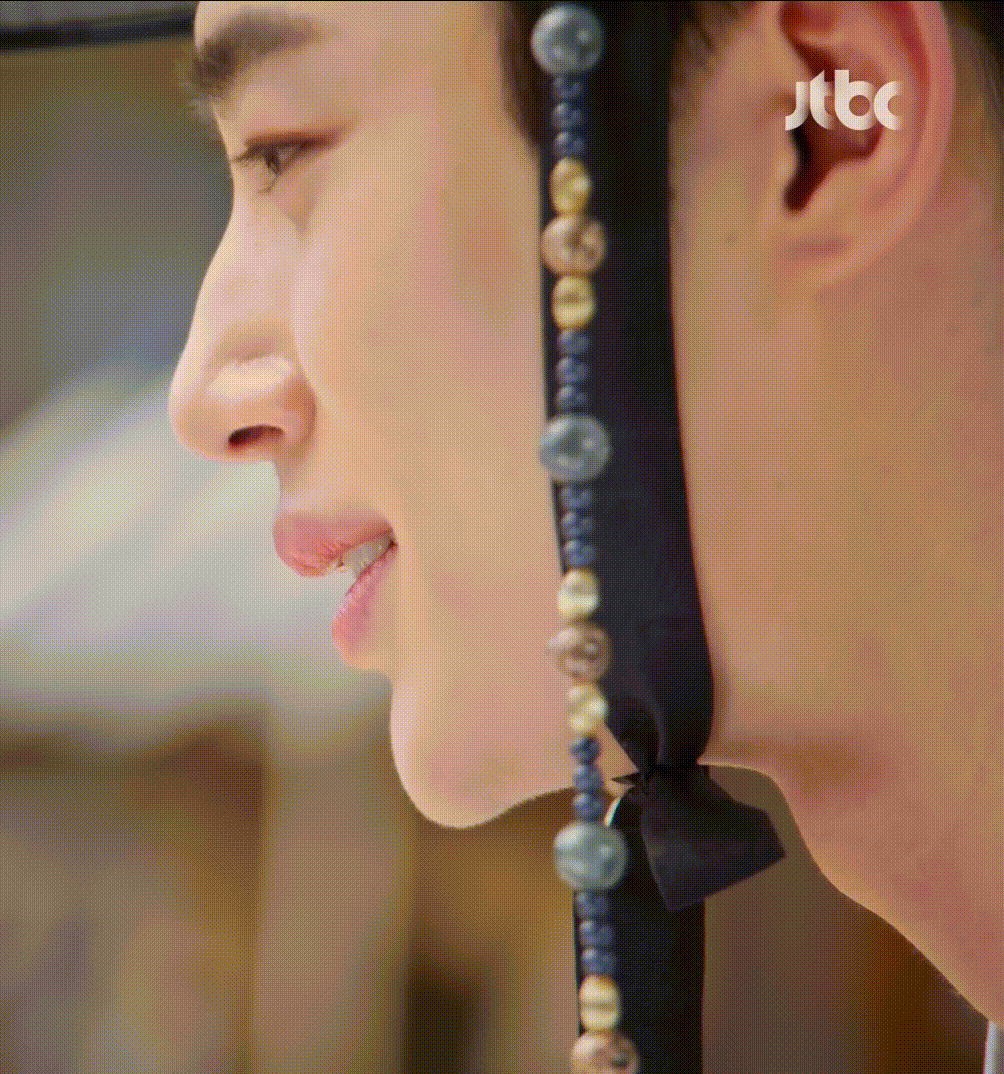 Recent activity shot of Byeon Wooseok