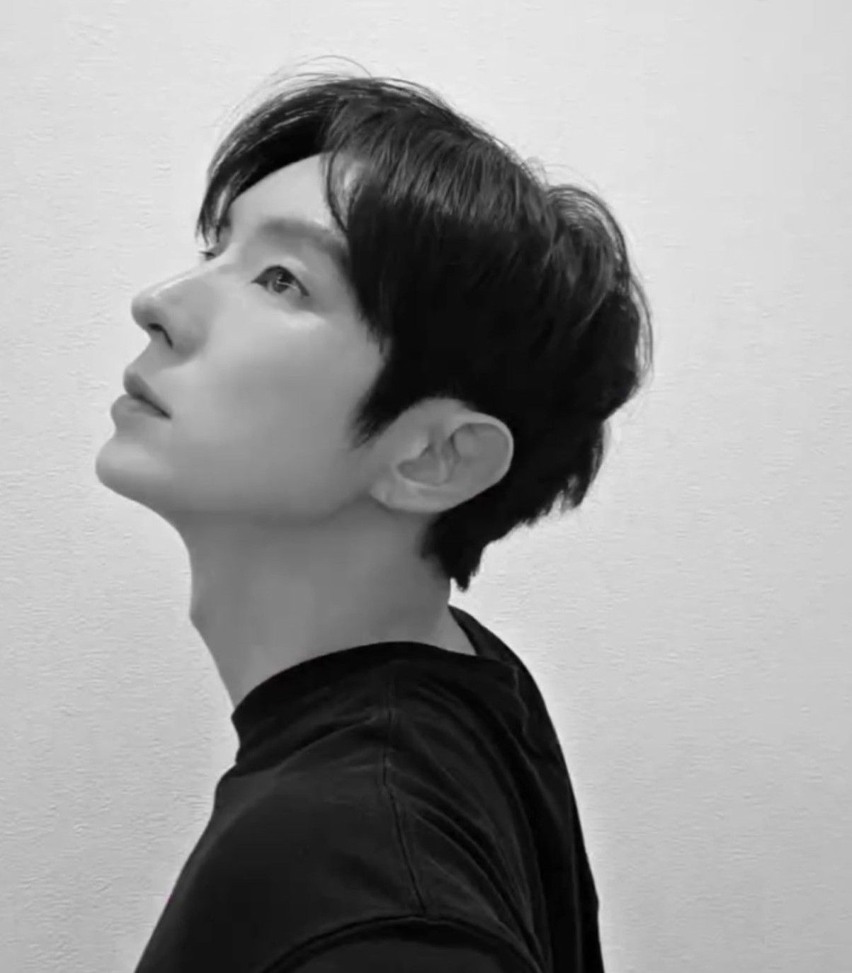 Recent activity shot of Lee Joongi