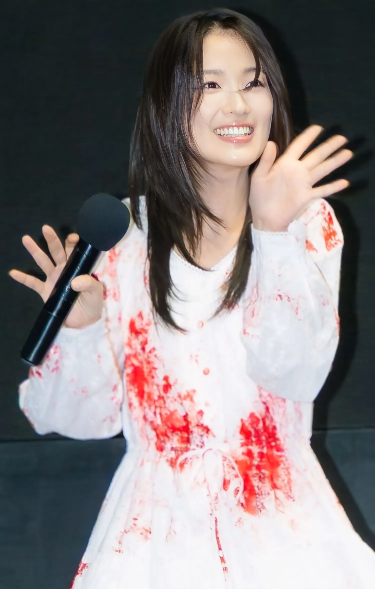 Recent activity shot of Kim Hyeyoon