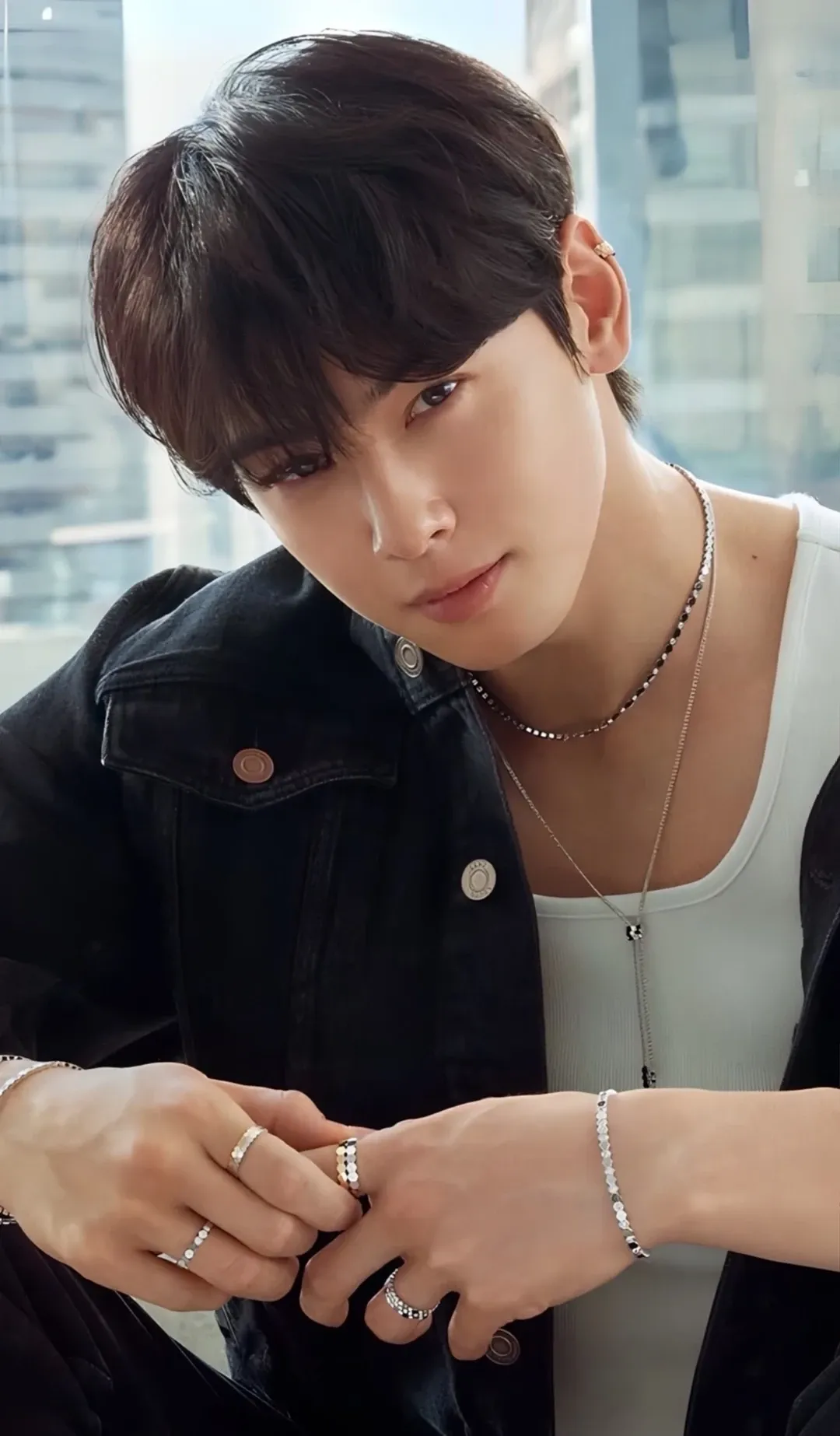 Recent activity shot of Cha Eunwoo