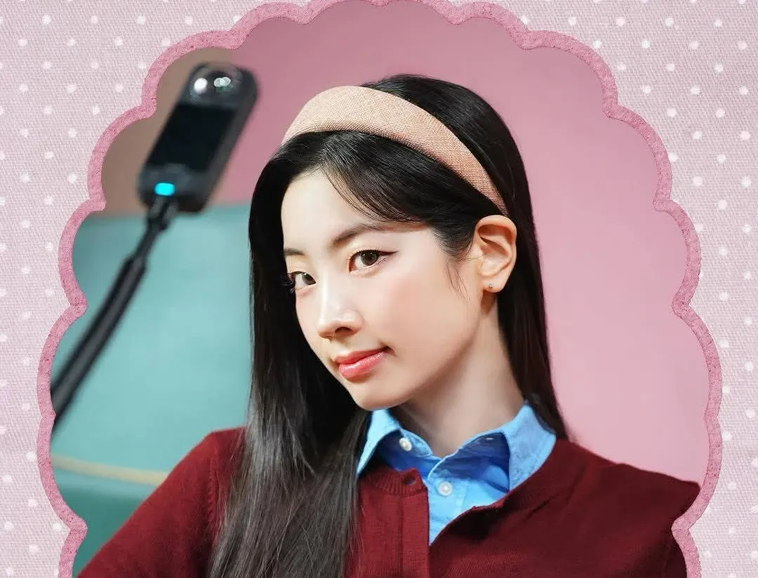 A moment captured by a fan of Dahyun