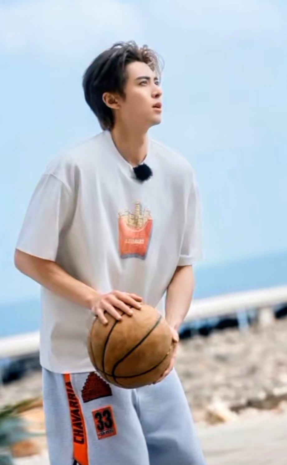 Latest photo of Dylan Wang