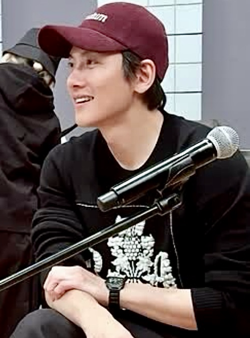 Behind-the-scenes cut of Ji Changwook