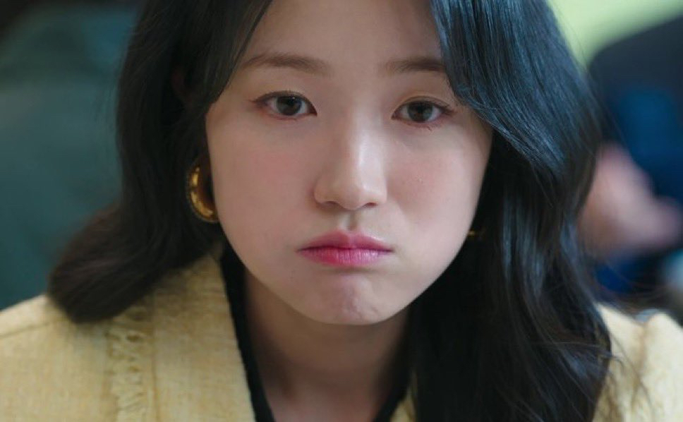 Recent activity shot of Kim Hyeyoon