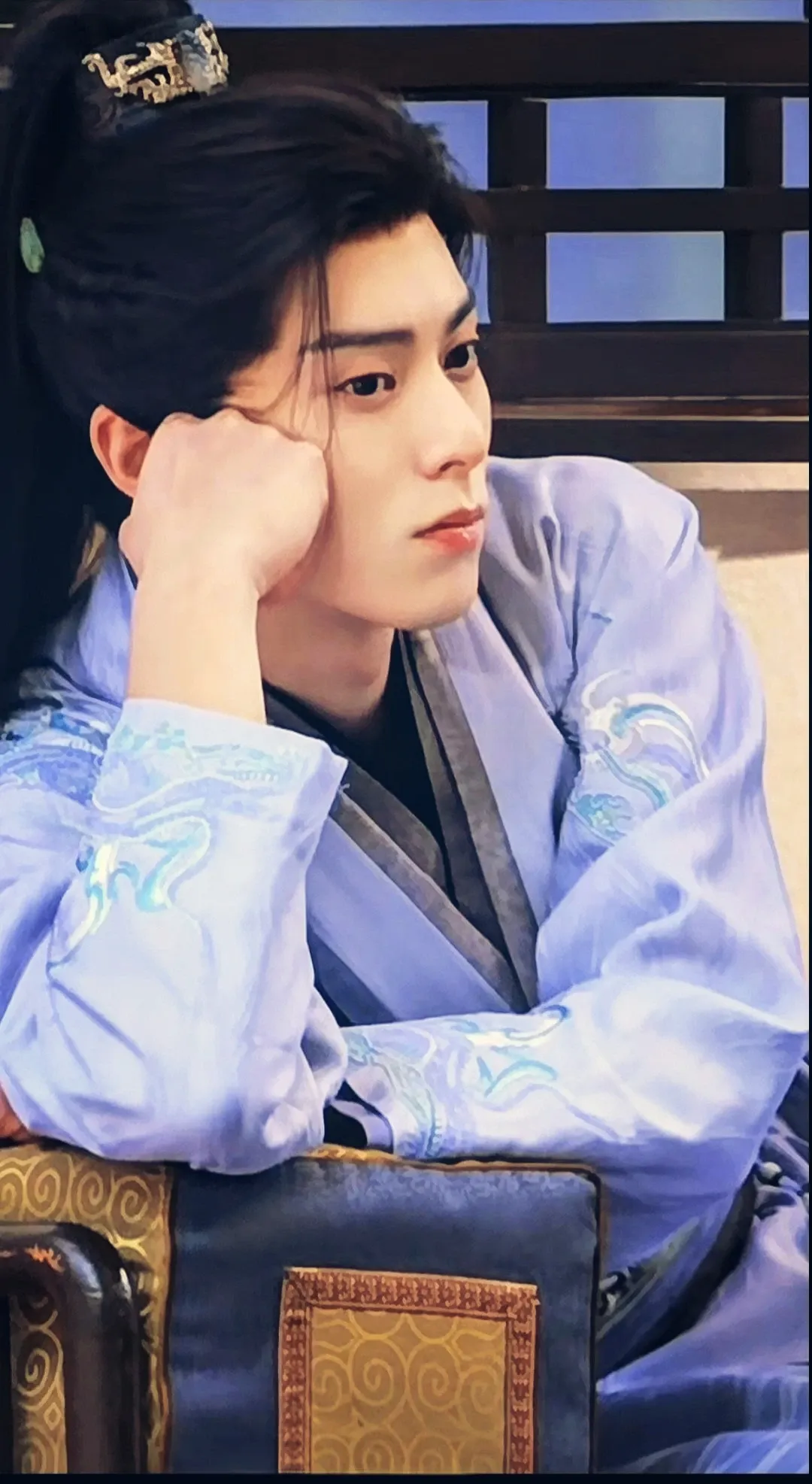Behind-the-scenes cut of Dylan Wang