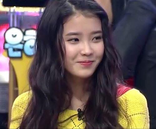 IUの最近の活動ショット