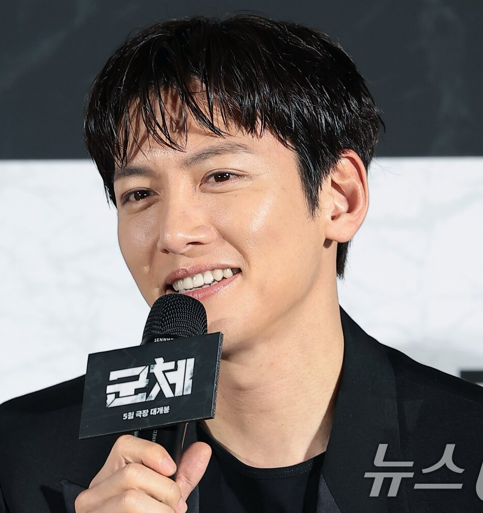 チ・チャンウクの最近の活動ショット