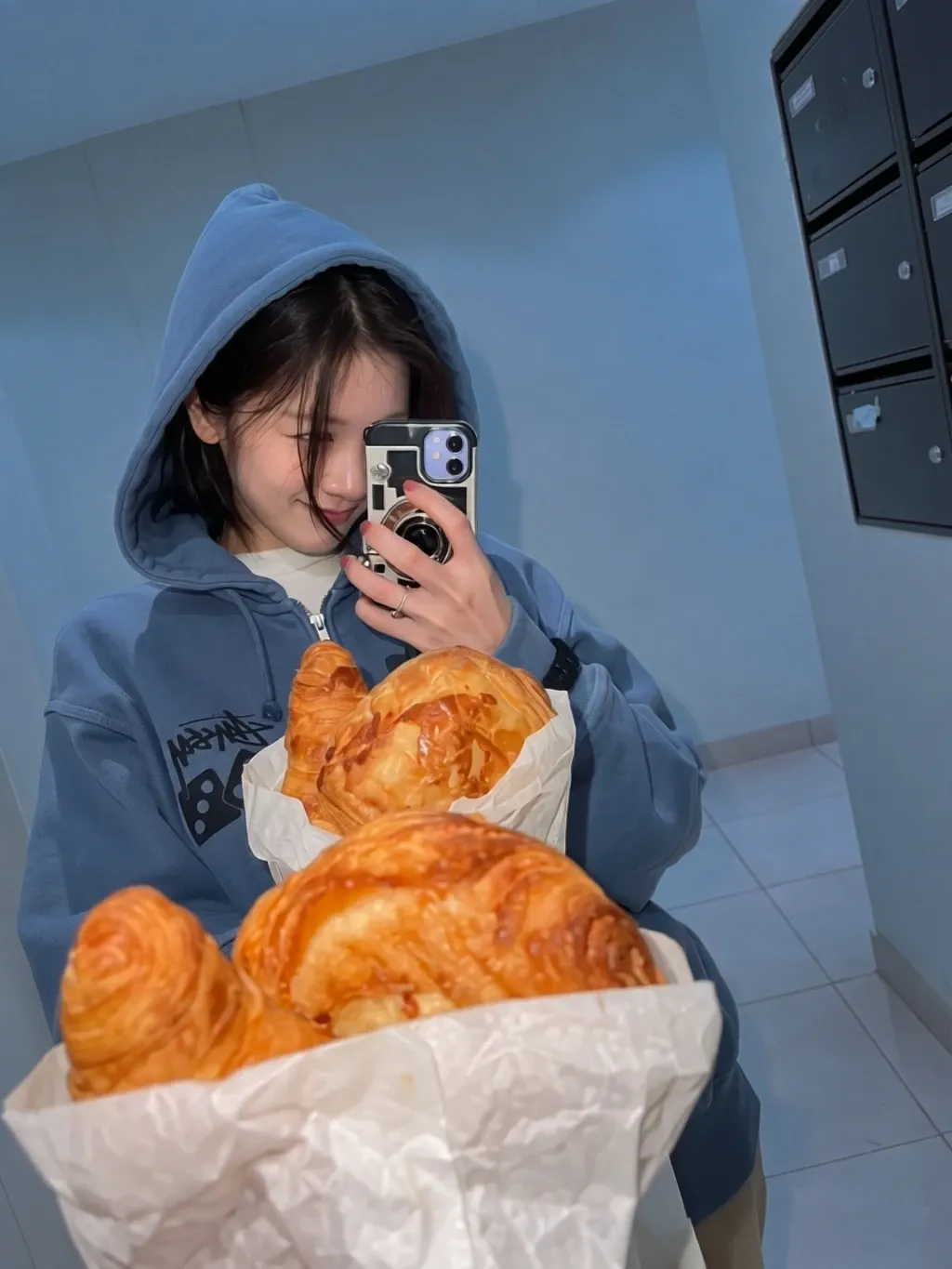 Behind-the-scenes cut of Jung Somin