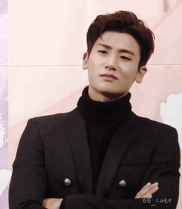 粉丝拍下的朴炯植瞬间