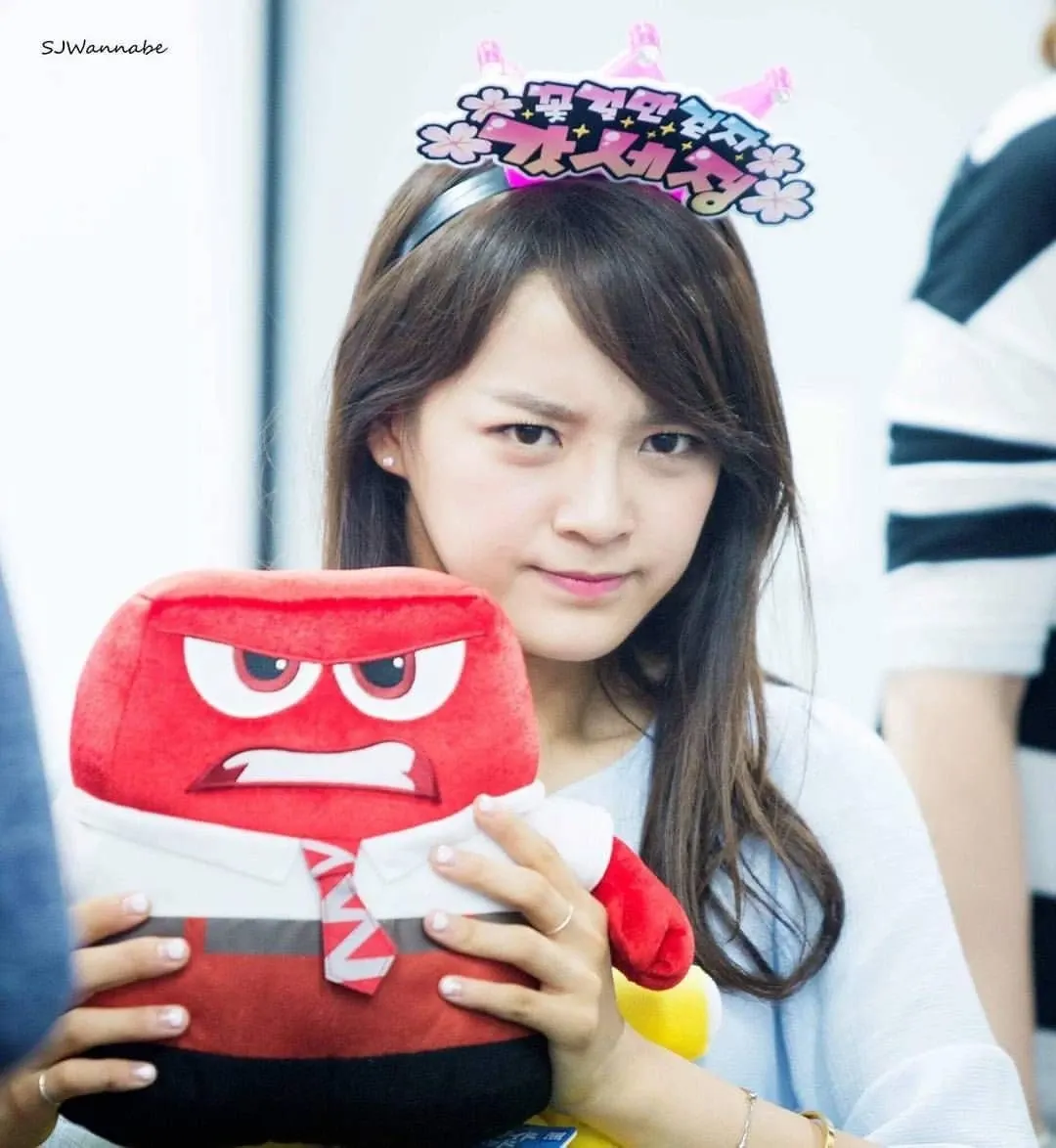 A moment captured by a fan of Kim Sejeong