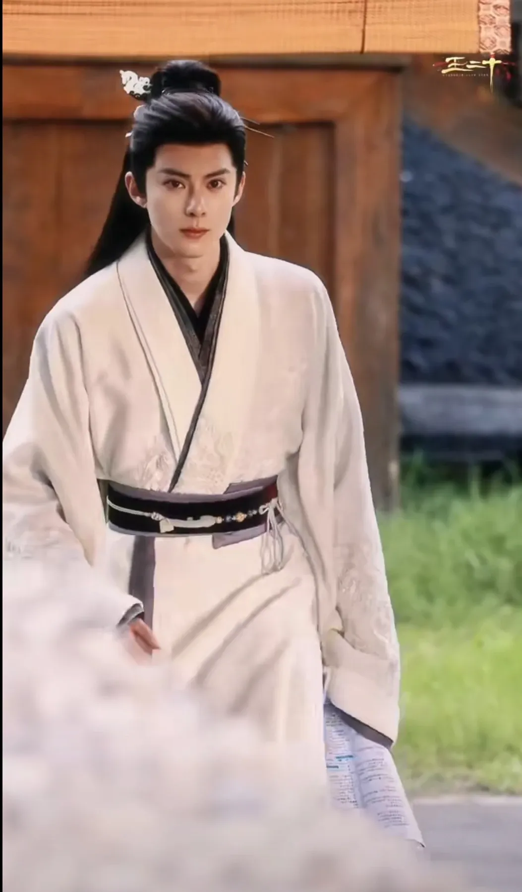 Behind-the-scenes cut of Dylan Wang