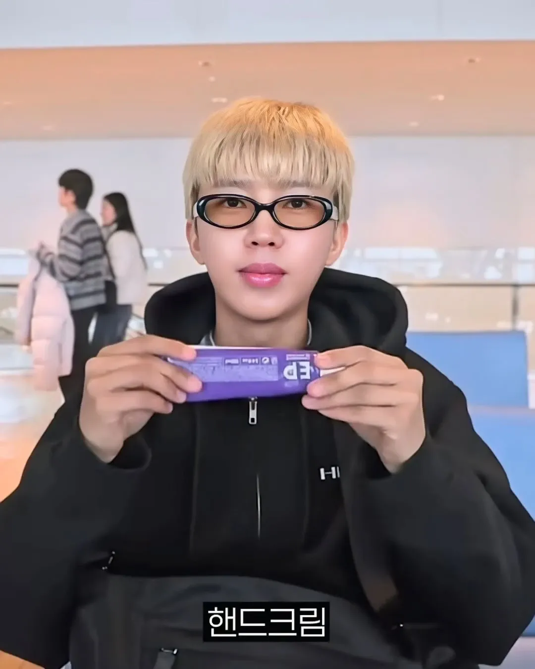 Cuplikan di balik layar dari Lim Youngwoong