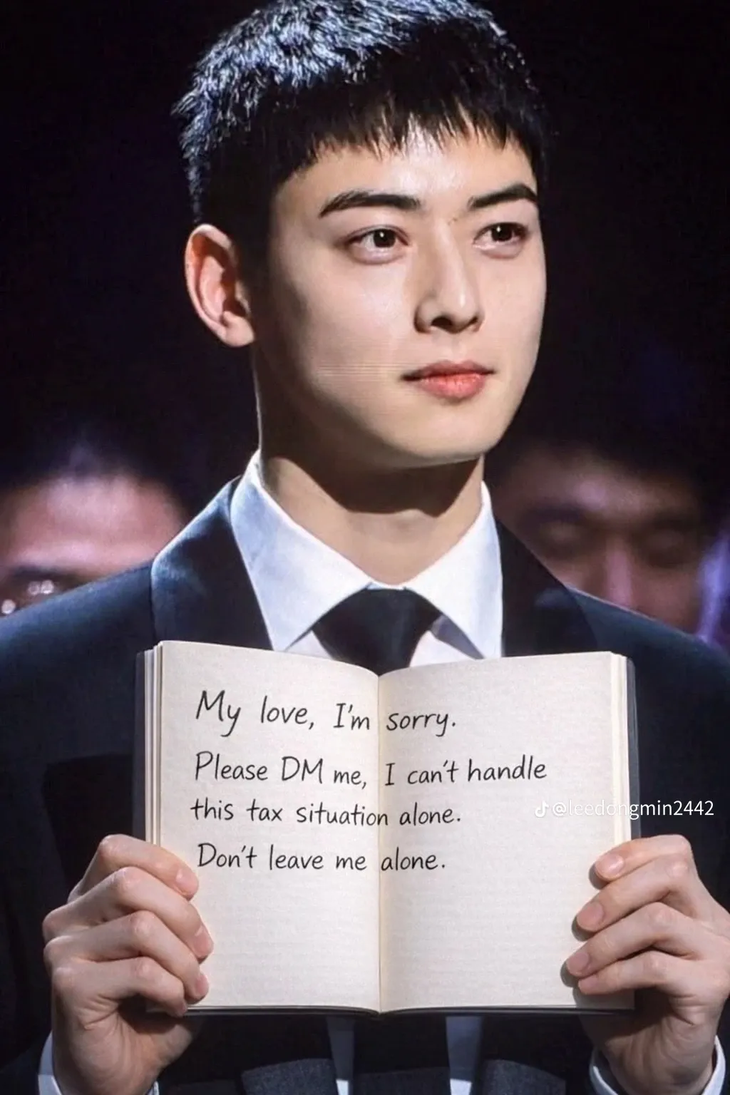 粉丝拍下的车银优瞬间