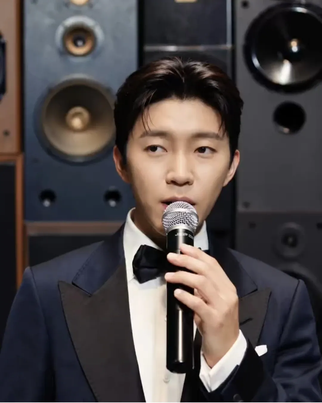 Momen yang diabadikan oleh penggemar Lim Youngwoong