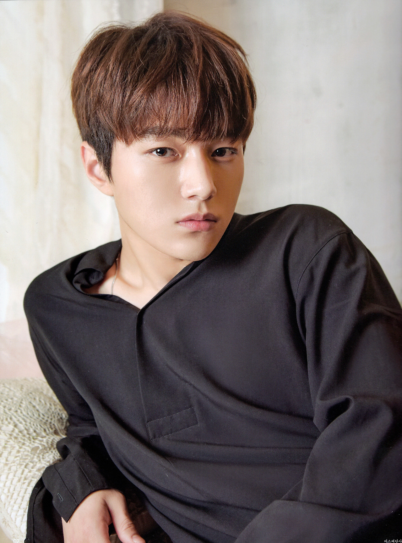 Recent activity shot of Kim Myungsoo (L)