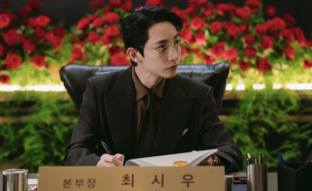 Behind-the-scenes cut of Lee Soohyuk