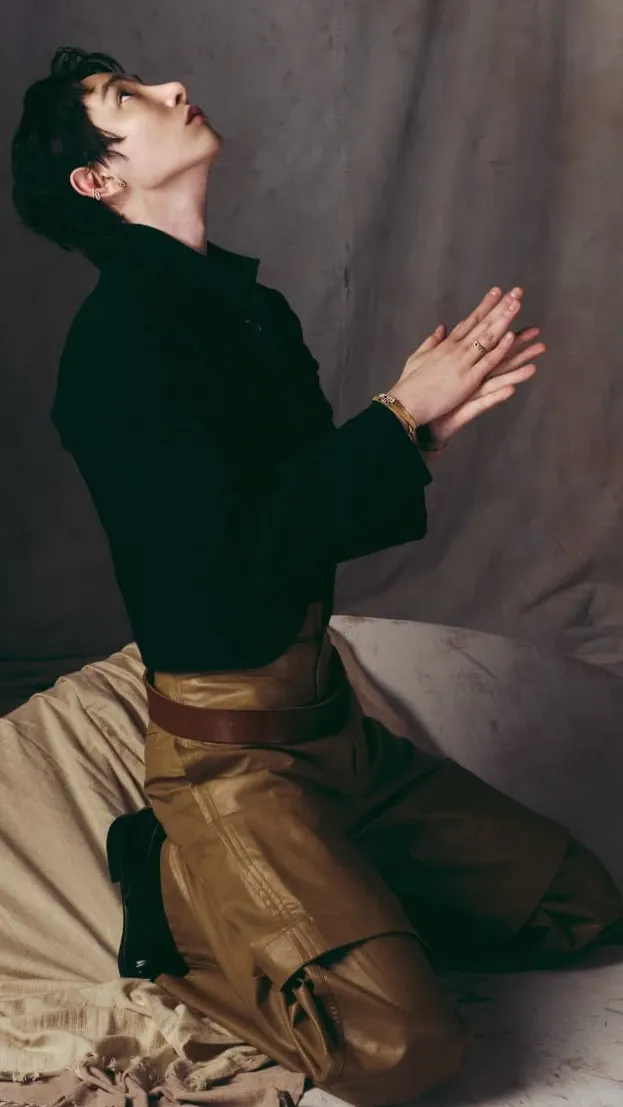 Behind-the-scenes cut of Lee Soohyuk