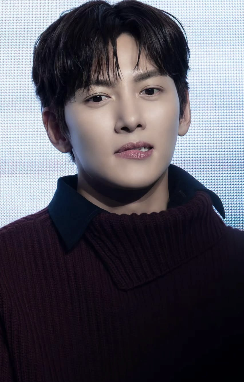 Latest photo of Ji Changwook