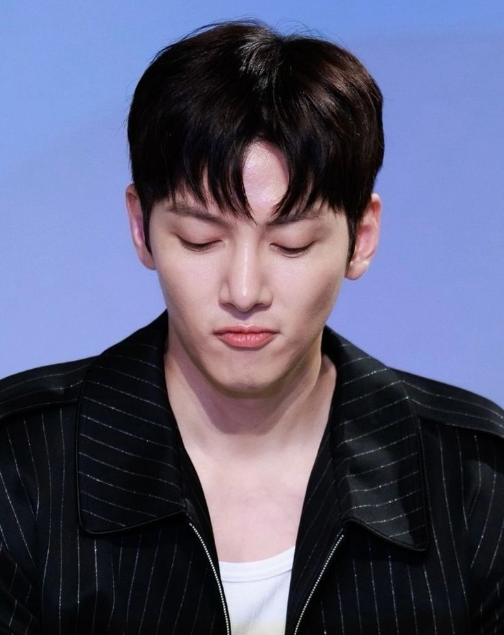 池昌旭的最新照片