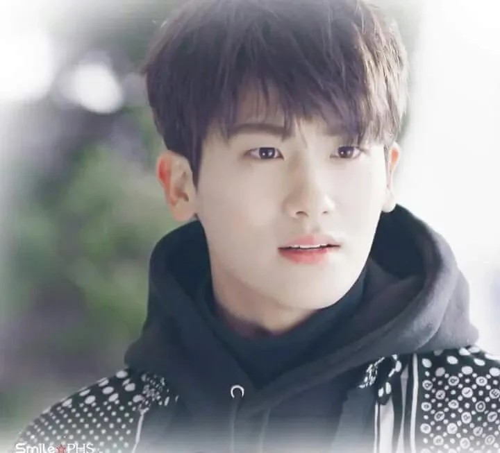 Latest photo of Park Hyungsik