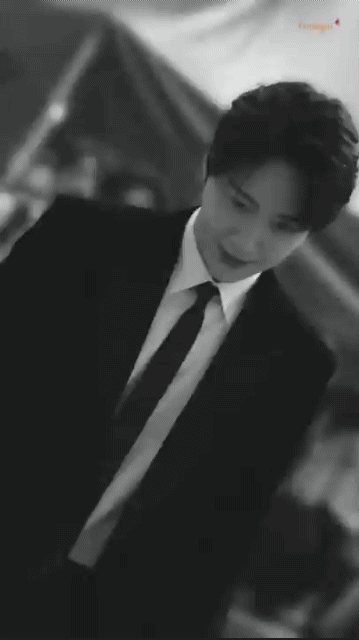 Cuplikan di balik layar dari Kim Seonho