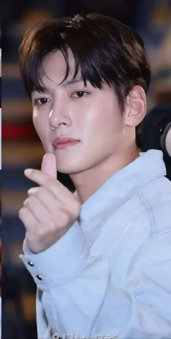 Recent activity shot of Ji Changwook