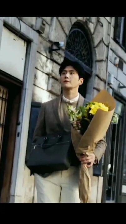 Emotional wallpaper shared by fans for Kim Seonho