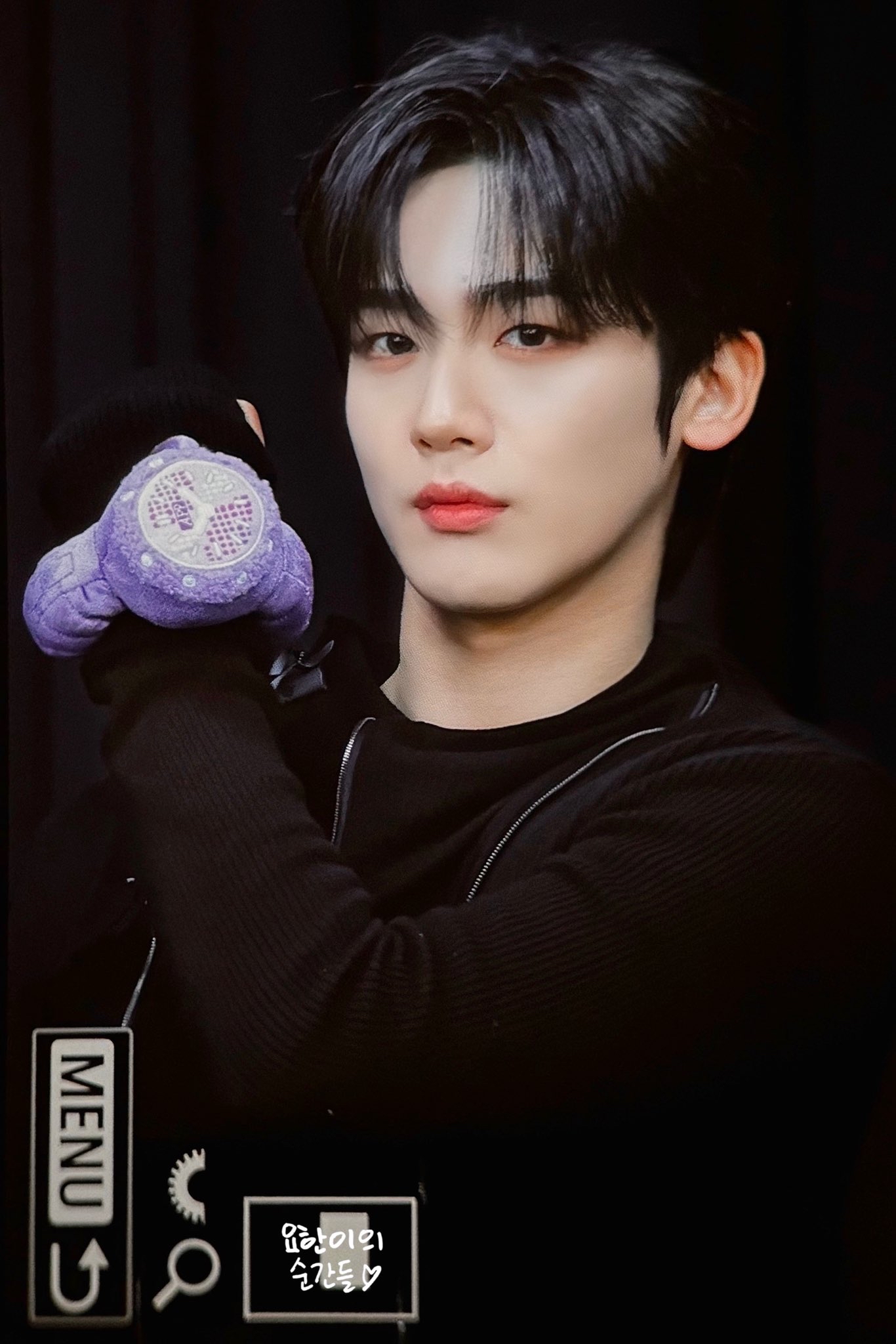 Behind-the-scenes cut of Kim Yohan