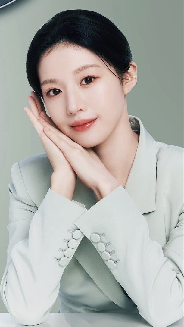 Latest photo of Go Younjung