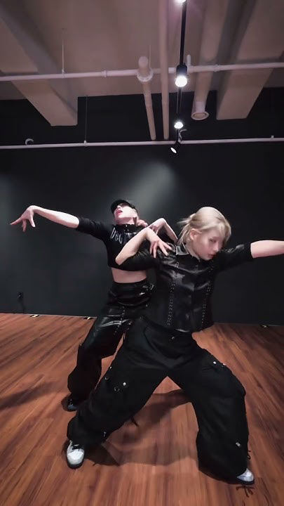 Behind-the-scenes cut of BADA