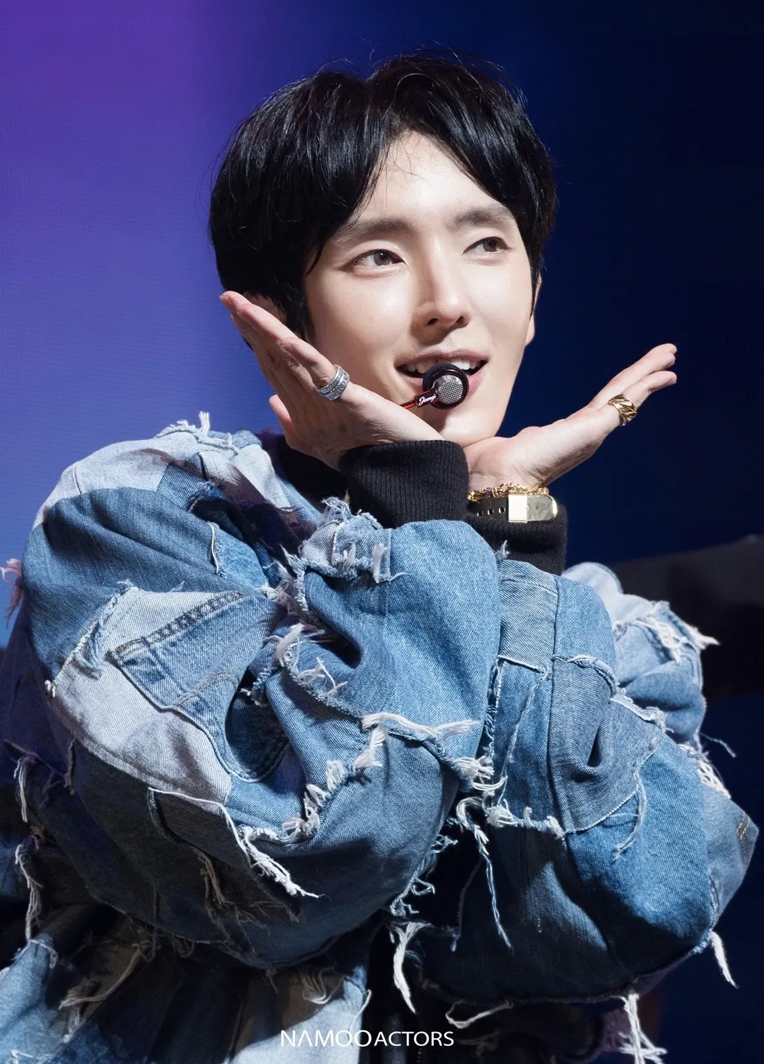 Recent activity shot of Lee Joongi