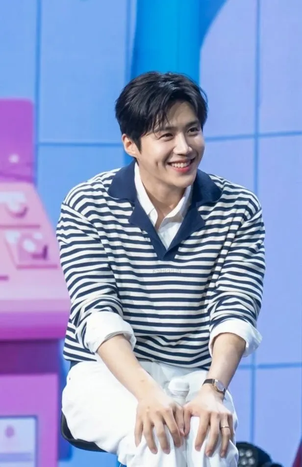 김선호 최근 활동샷