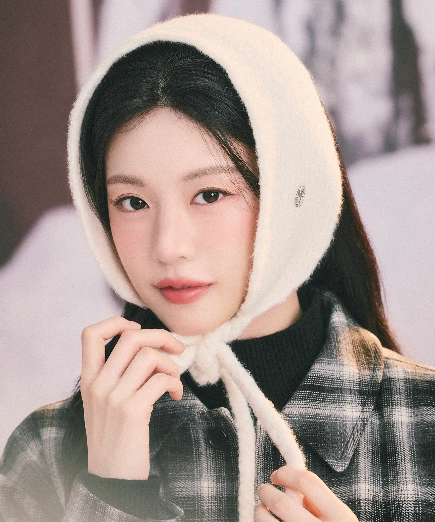 Behind-the-scenes cut of Go Younjung