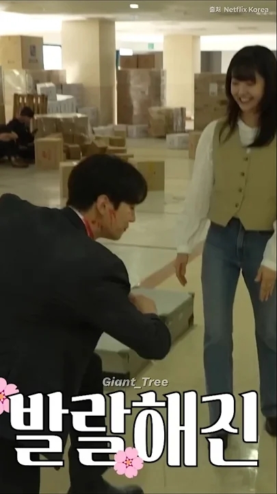 Foto kegiatan terbaru dari Lee Junho