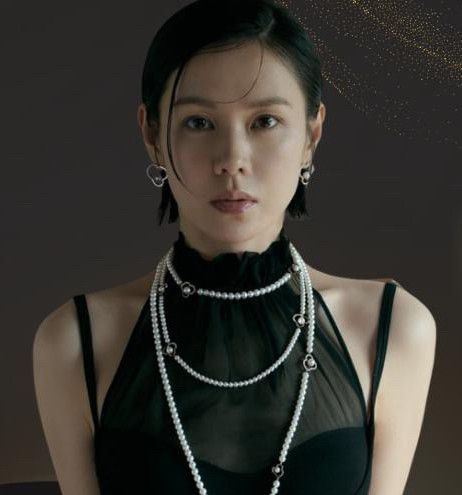 Momen yang diabadikan oleh penggemar Son Yejin