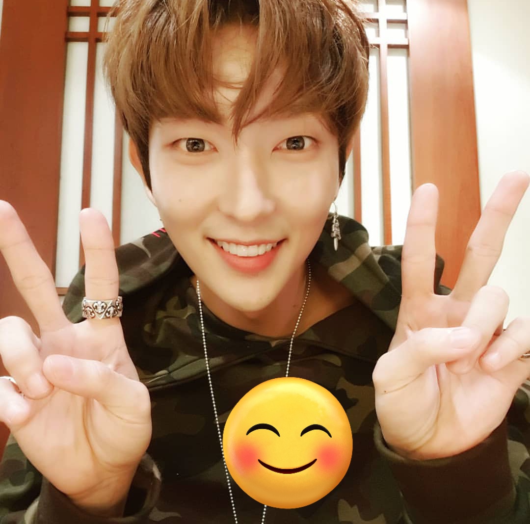 Behind-the-scenes cut of Lee Joongi