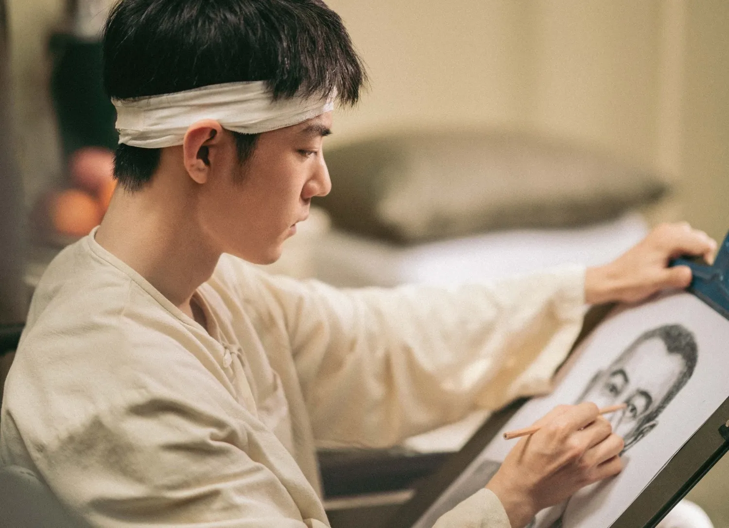 Behind-the-scenes cut of Xiao Zhan