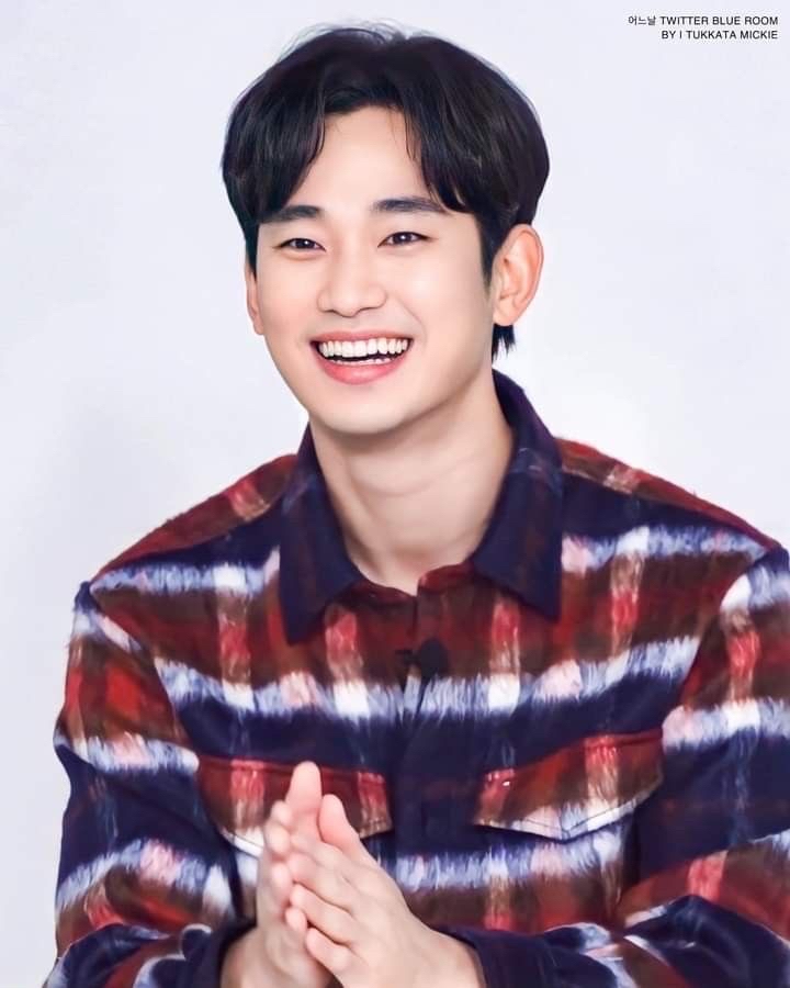 キム・スヒョンの最近の活動ショット