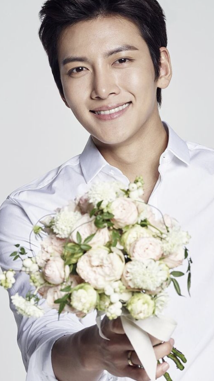 Recent activity shot of Ji Changwook