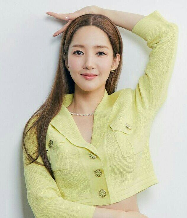 パク・ミニョンのビハインドカット